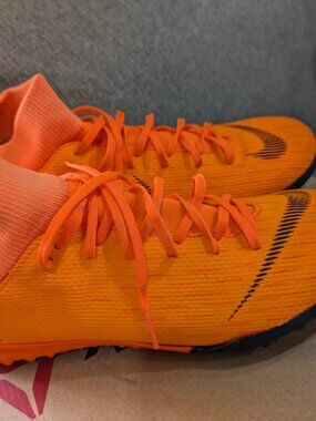 Nike Mercurial Superfly VI Pro FG Soccer Cleats – Men’s Size 7 Good Condition